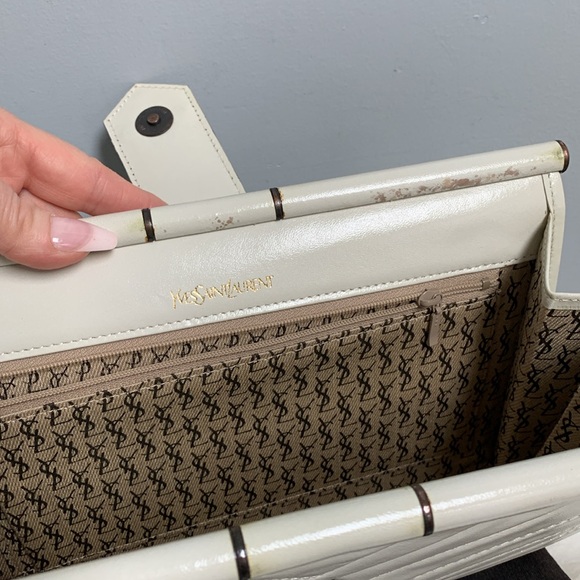 Authentic YSL white leather large clutch e dustbag - Picture 16 of 17